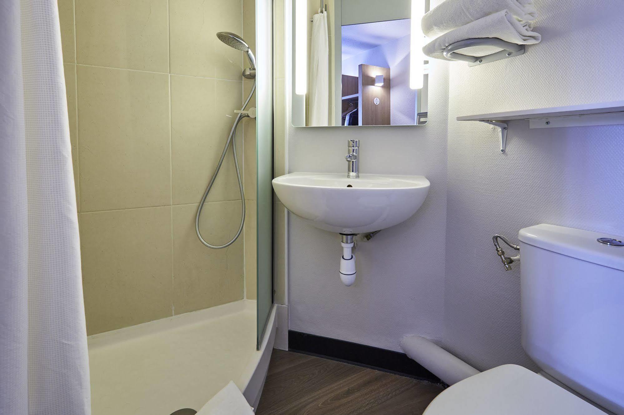 B&B Hotel Colmar Vignobles Ouest فينتزنهايم المظهر الخارجي الصورة
