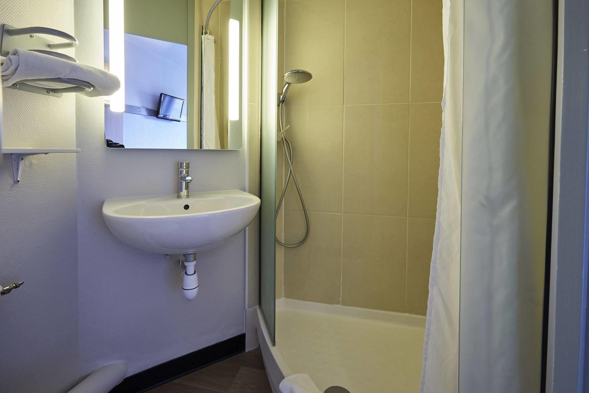 B&B Hotel Colmar Vignobles Ouest فينتزنهايم المظهر الخارجي الصورة